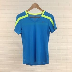 Nike dri-fit top